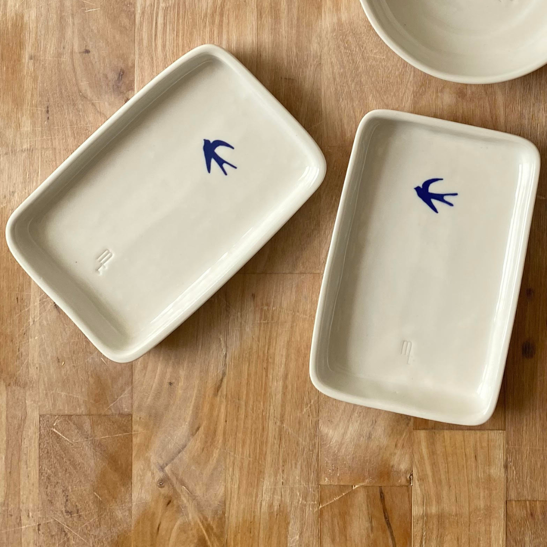 Plate Rectangle 1/2dose // Swalows | Margarida Fabrica